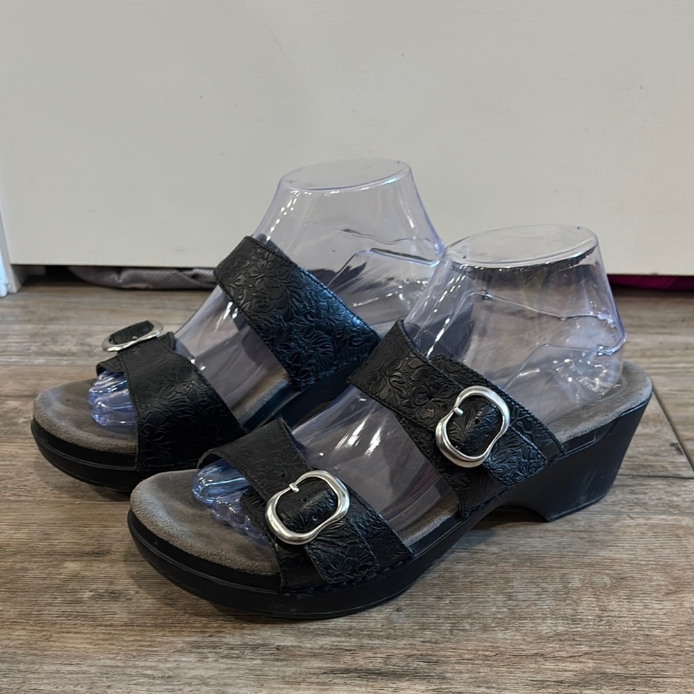Dansko Black Women's Sandals with Buckle Detail